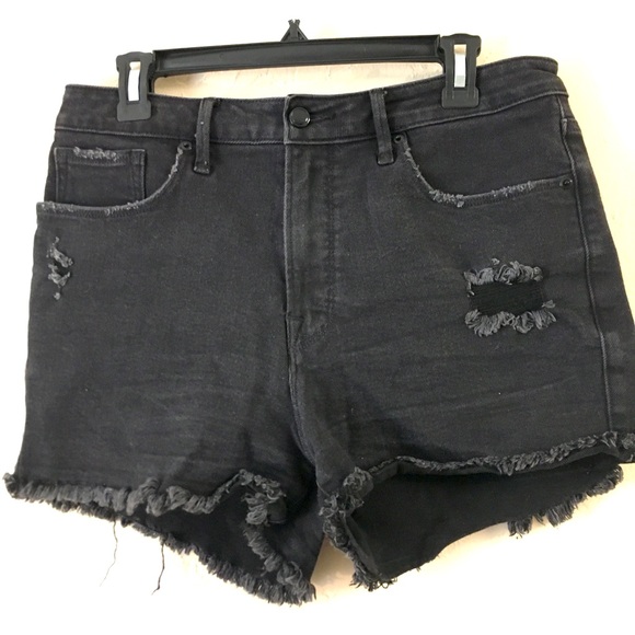 Good American Cut Off Jean Shorts 14 Black Distressed Festival Beach Vacation - Picture 1 of 5